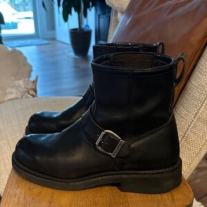 Harley-Davidson Black Leather Strap Boots
